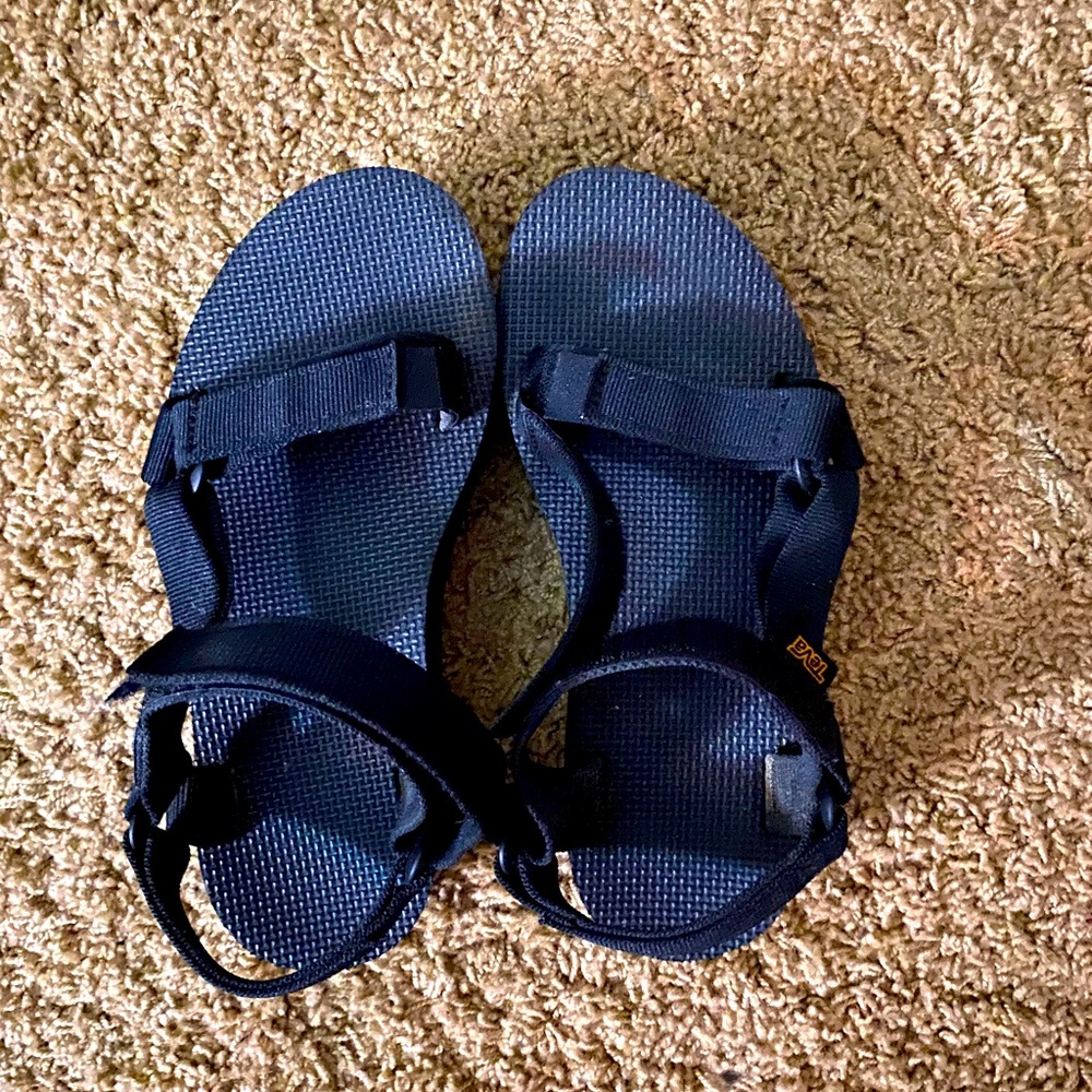 Girls platform Tevas (black) Sun Sandals (white)